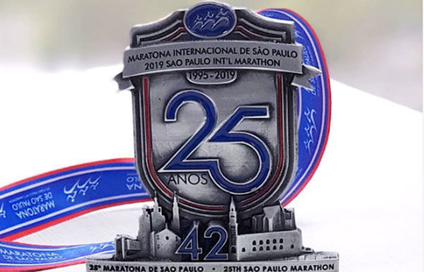 Maratona de São Paulo 2019:  edição especia de troféu e medalhas.