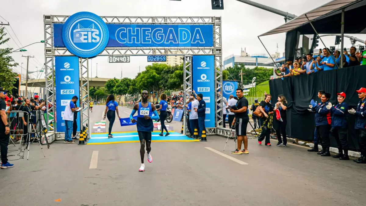 Corridas no Mato Grosso: imagem de corredores na Corrida de Reis de Cuiabá.